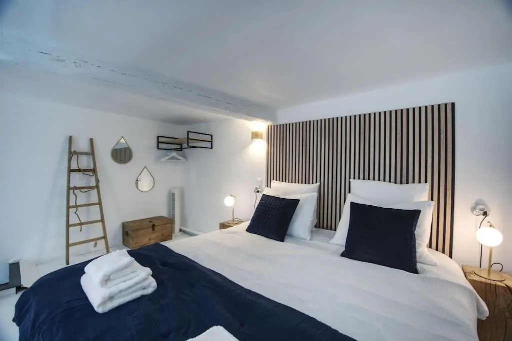 Suite & Jacuzzi - Intramuros Palais Des Papes Avignon Apartment